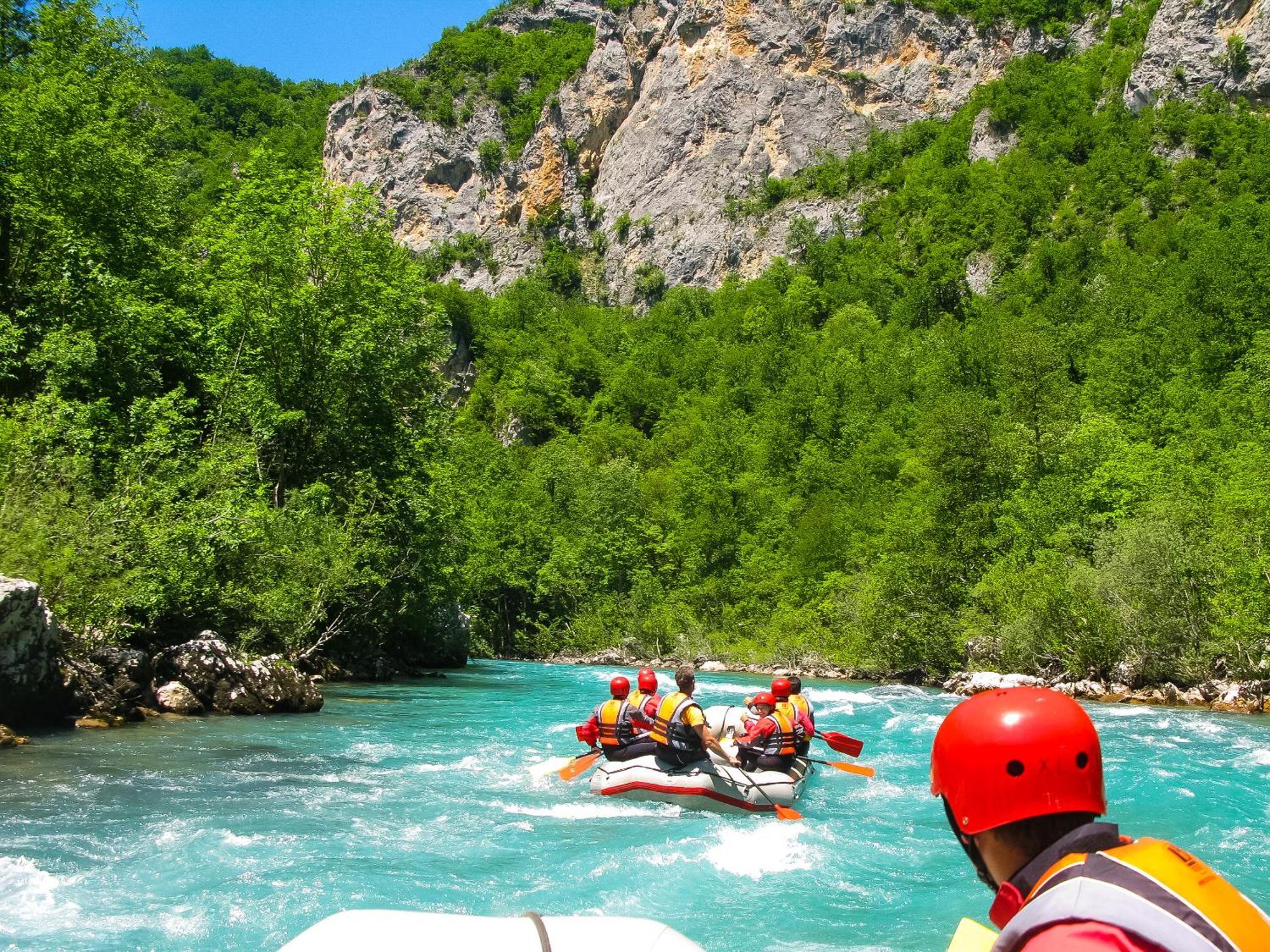 Le Balcon Des Ecrins Hotel 3*