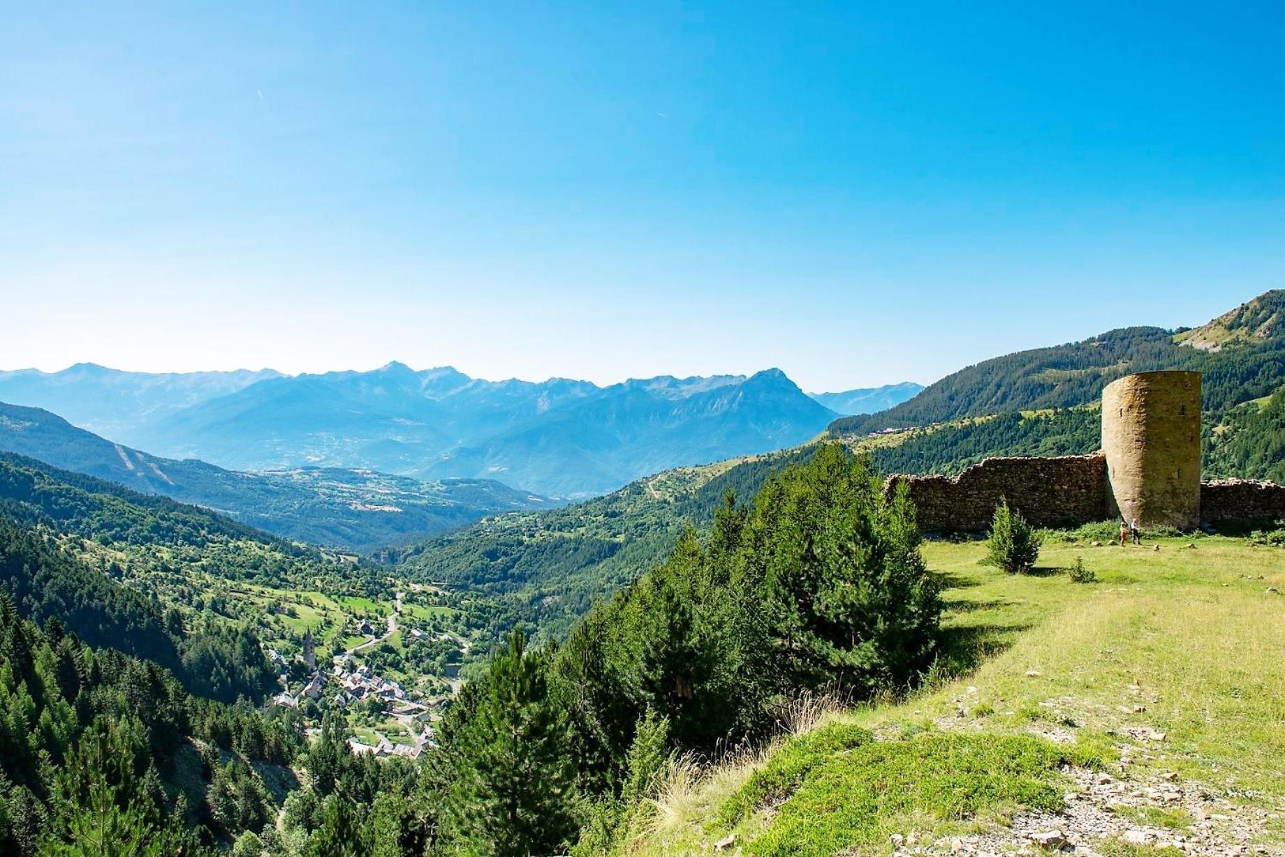 Hotel Le Balcon Des Ecrins